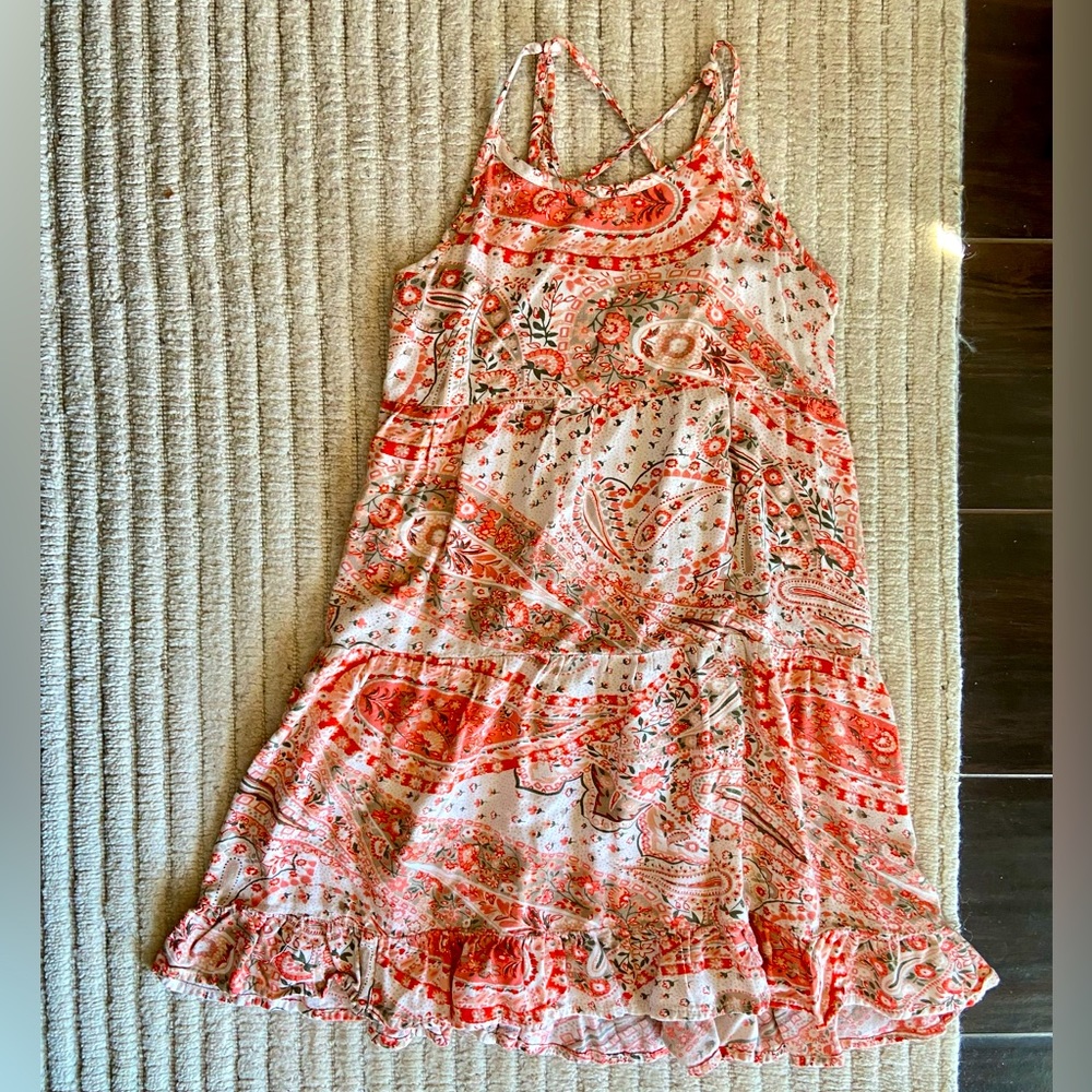 Old Navy coral paisley tiered swing dress, Girls size 8, EUC